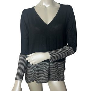 Summer 10 Black V Neck Black & Gray Stripe Long Sleeve Knit Top